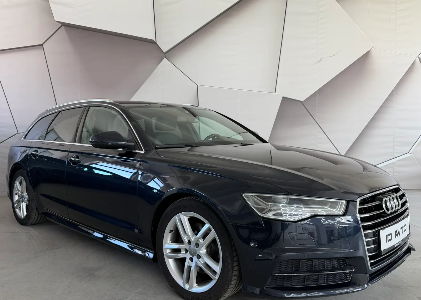 Zunanja slika - Audi A6 - Avant 2,0 TDI ULTRA AUT. - 1