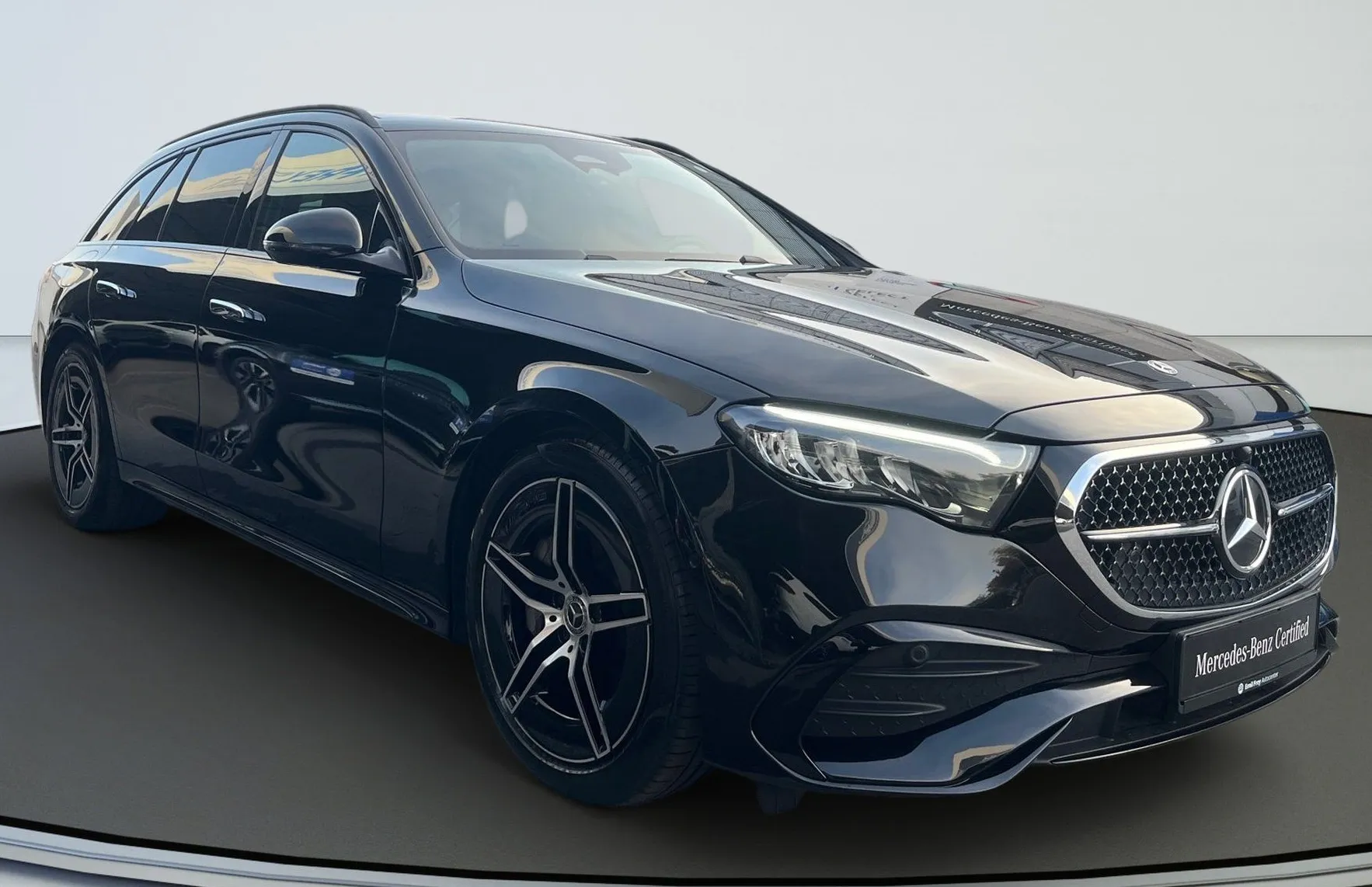 Zunanja slika - Mercedes-Benz E-Razred - E 220 d T AMG Line Avt. - 2