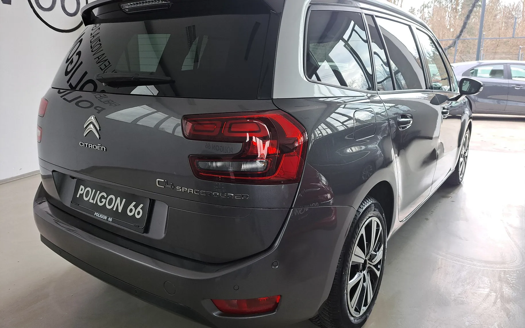 Zunanja slika - Citroën C4 - Grand Spacetourer - 9
