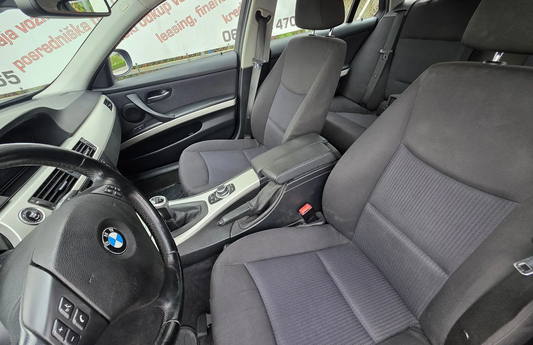 Zunanja slika - BMW Serija 3 - Touring: 318D TOURNING PROF. NAVI-ALU PLATIŠČA-PDC - 12