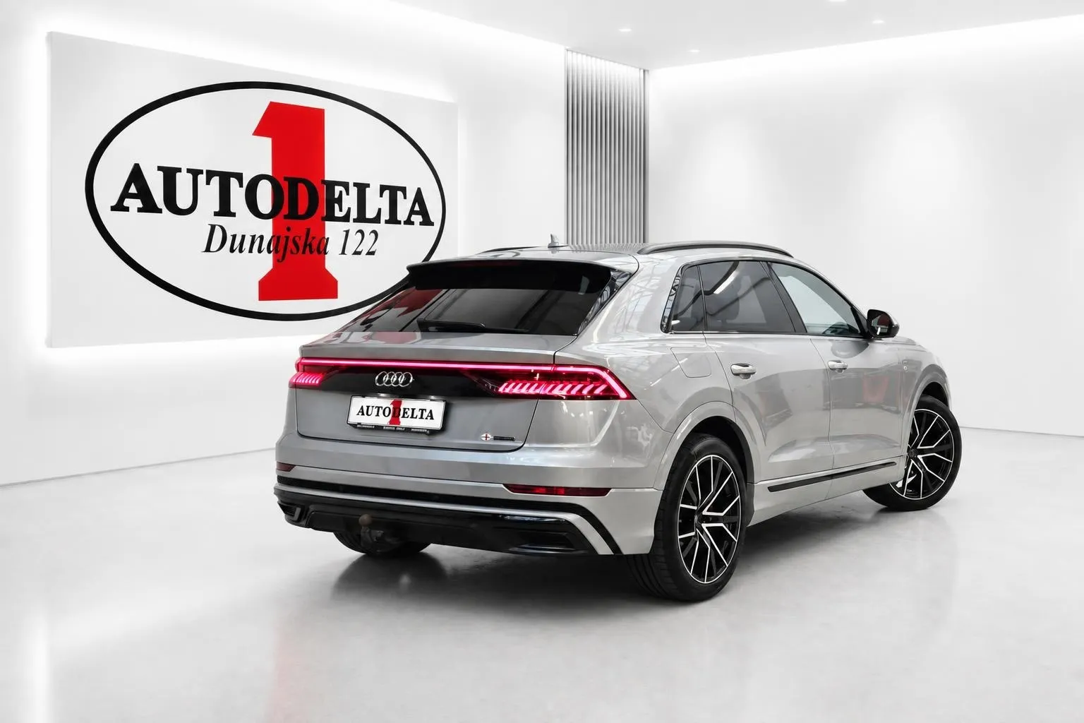 Zunanja slika - Audi Q8 - Quattro 50 TDI Tiptronic - 3