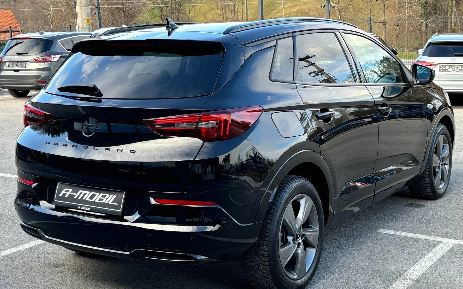 Zunanja slika - Opel Grandland - 1.2 TURBO GS LINE LED-KAMERA-NAVI - 3