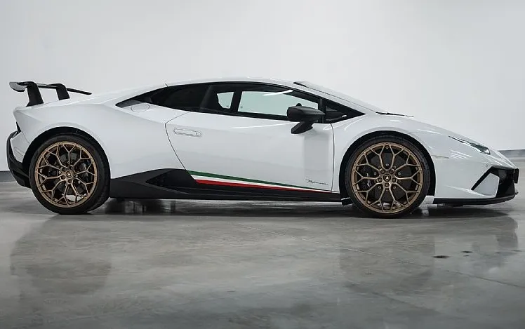 Zunanja slika - Lamborghini Huracan - Performante - 4