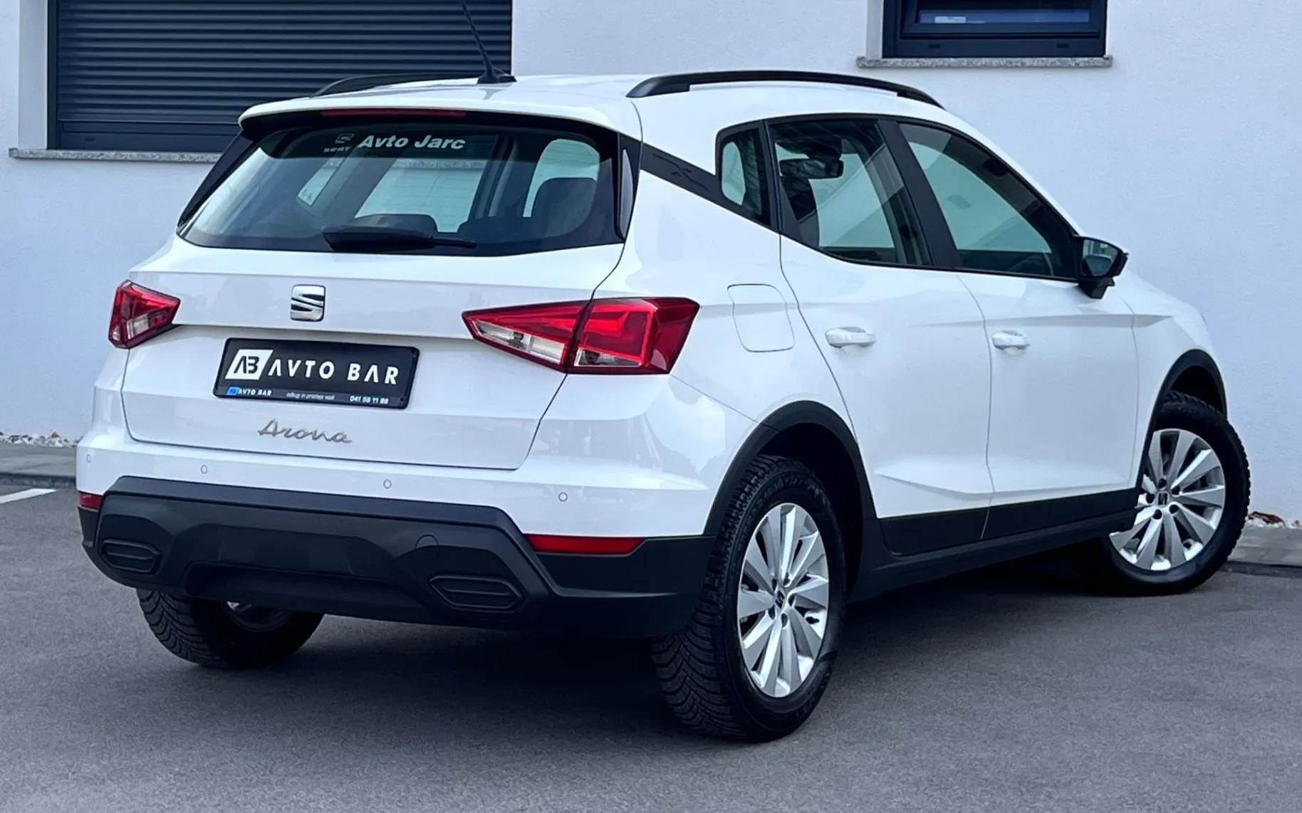 Zunanja slika - Seat Arona - 1.0 TSI+1. LAST+SLO+ALU+TEMP+110KM - 6