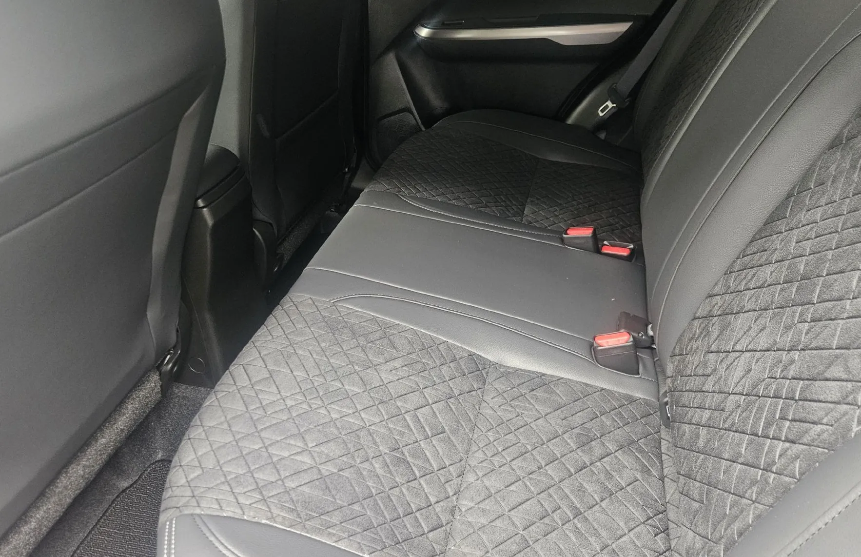 Zunanja slika - Suzuki Vitara - 1.4 Boosterjet AllGrip Hibrid Premium - 5