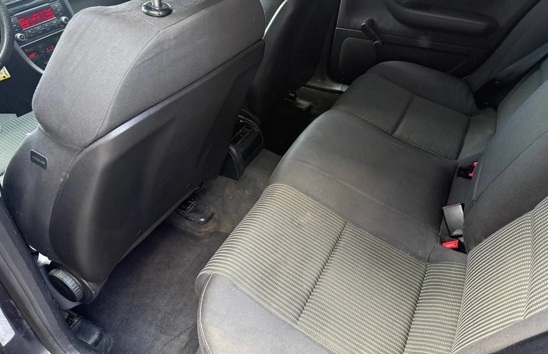 Zunanja slika - Audi A4 - Avant 2.0 TDI QUATTRO S-LINE SLOVENSKI TEMPOMAT ... - 18
