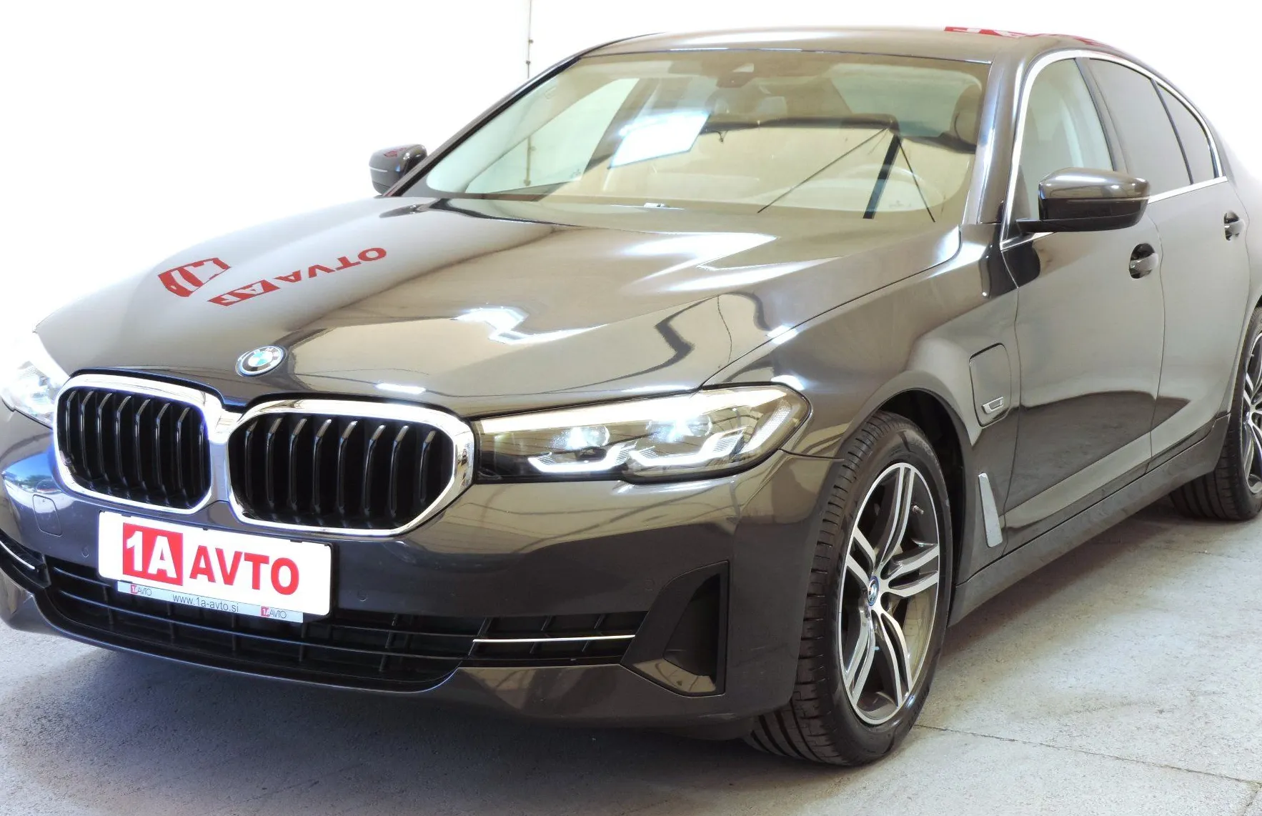 Zunanja slika - BMW Serija 5 - : 545e xDrive Avt. PRIKLJUČNI HYBRID - 1