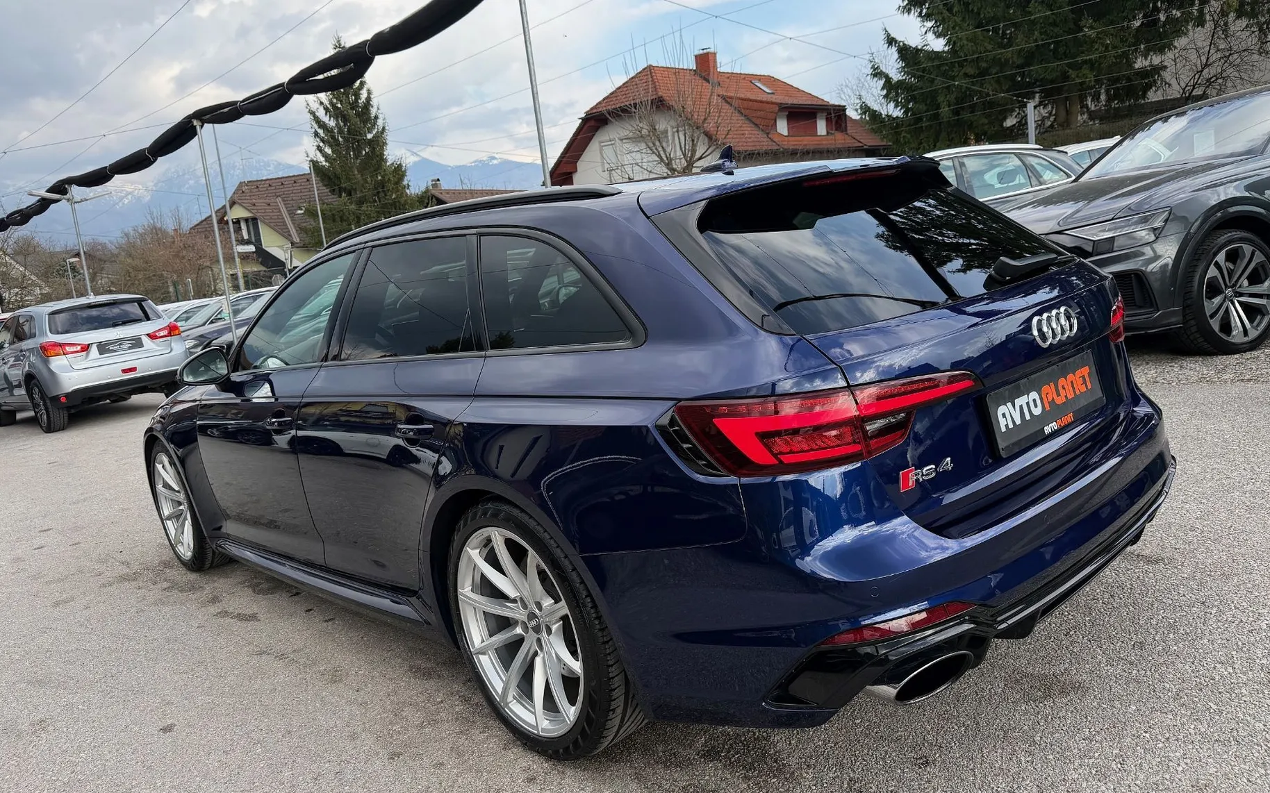Zunanja slika - Audi RS4 Avant - 2.9 TFSI Quattro AUT. HD MATRIX B.O. ACC ALU 19 - 1
