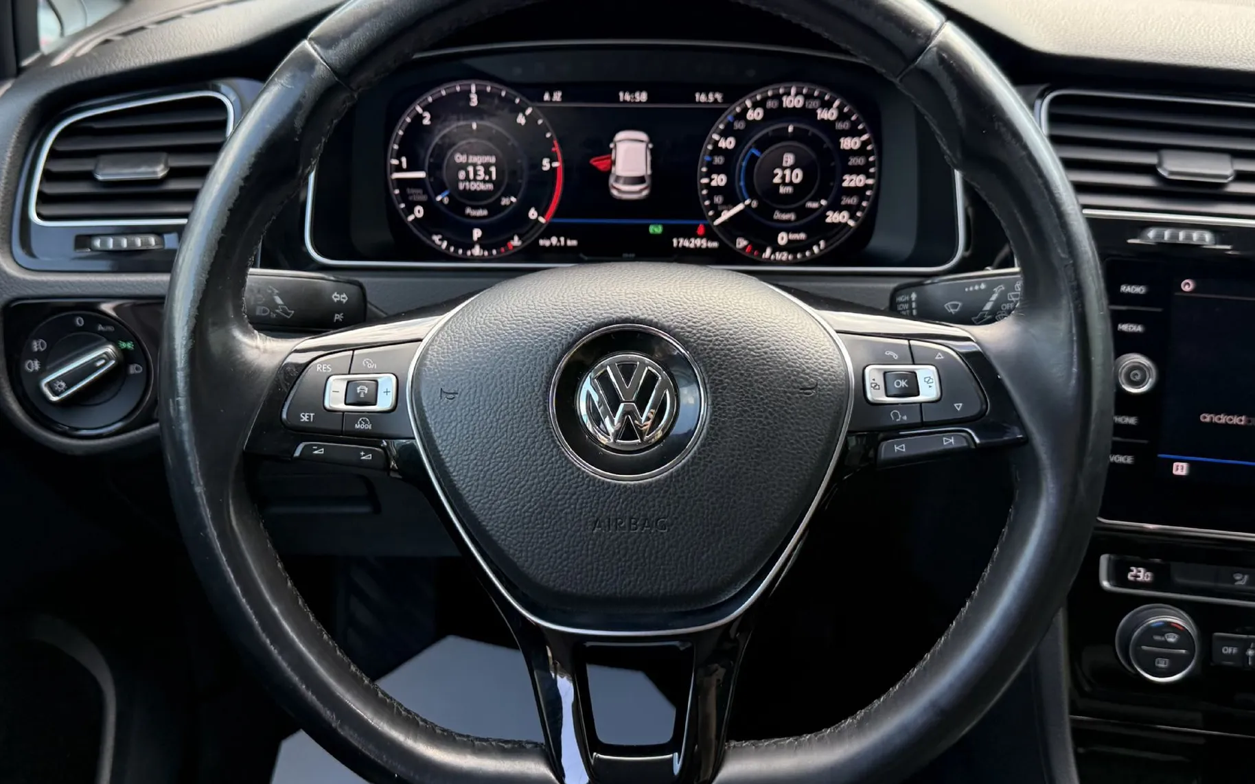 Zunanja slika - Volkswagen Golf - 2.0 TDI|4MOTION|VIRTUAL|NAVI|LED|TEMP|JAMSTVO - 11