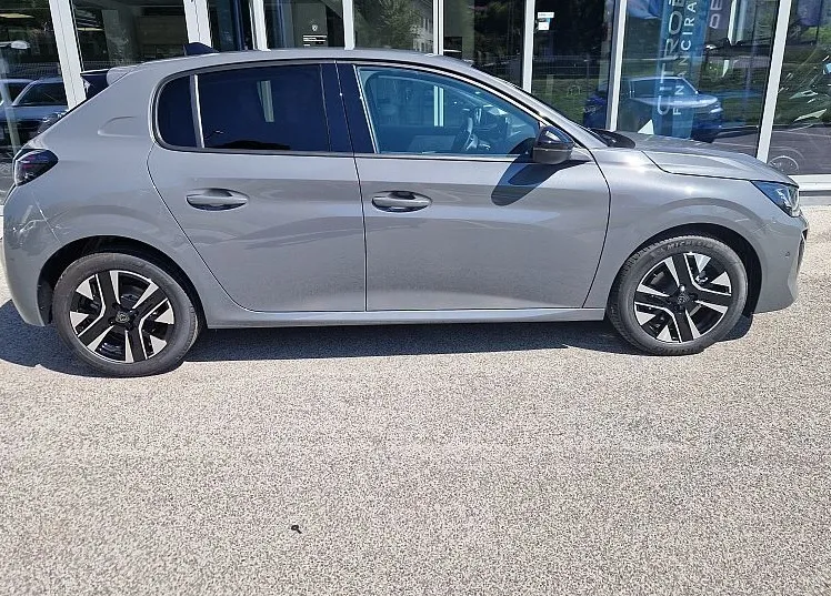 Zunanja slika - Peugeot 208 - ALLURE PureTech 100 - 7 LET JAMSTVA - 4