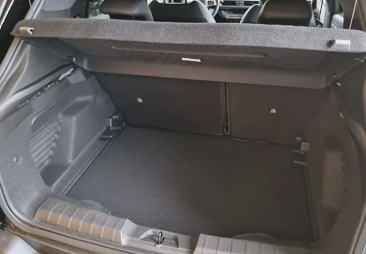 Zunanja slika - Jeep Avenger - 1.2 GSE 100 Altitude+ BON ZA ZIMSKE PNEVMATIKE - 10