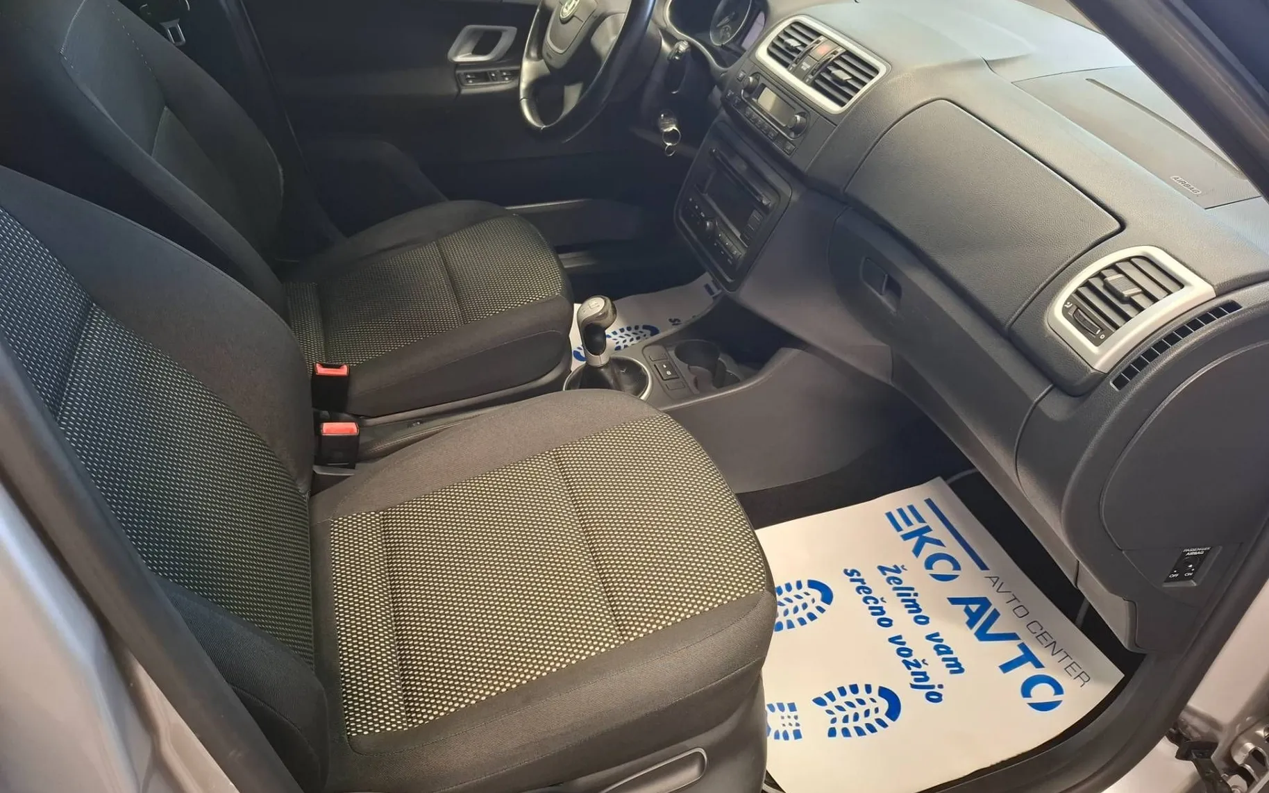 Notranja slika - Škoda Fabia - Combi 1.6 Scout KREDIT BREZ POLOGA-KOT NOVA - 7
