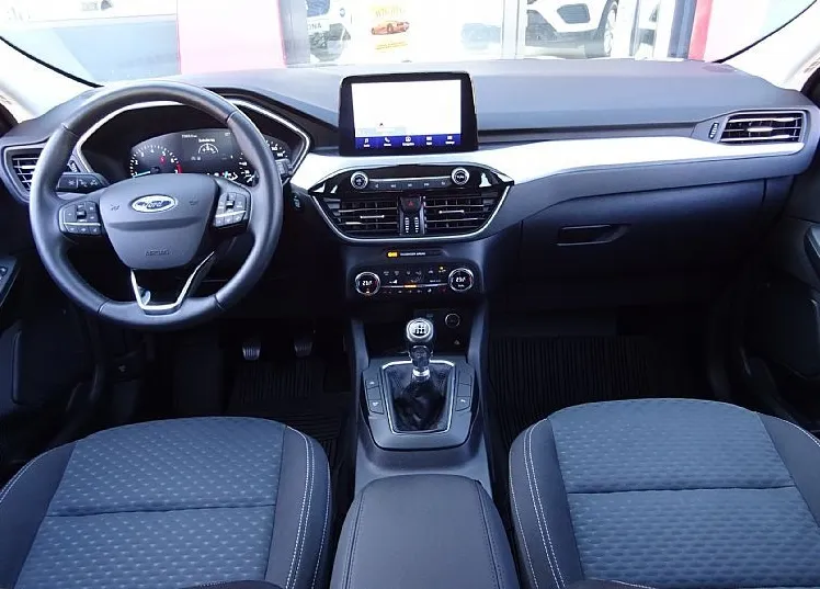 Zunanja slika - Ford Kuga - 1.5 TREND 120KM - NAVI - GRETJE VOLANA. SEDEŽEV- - 11