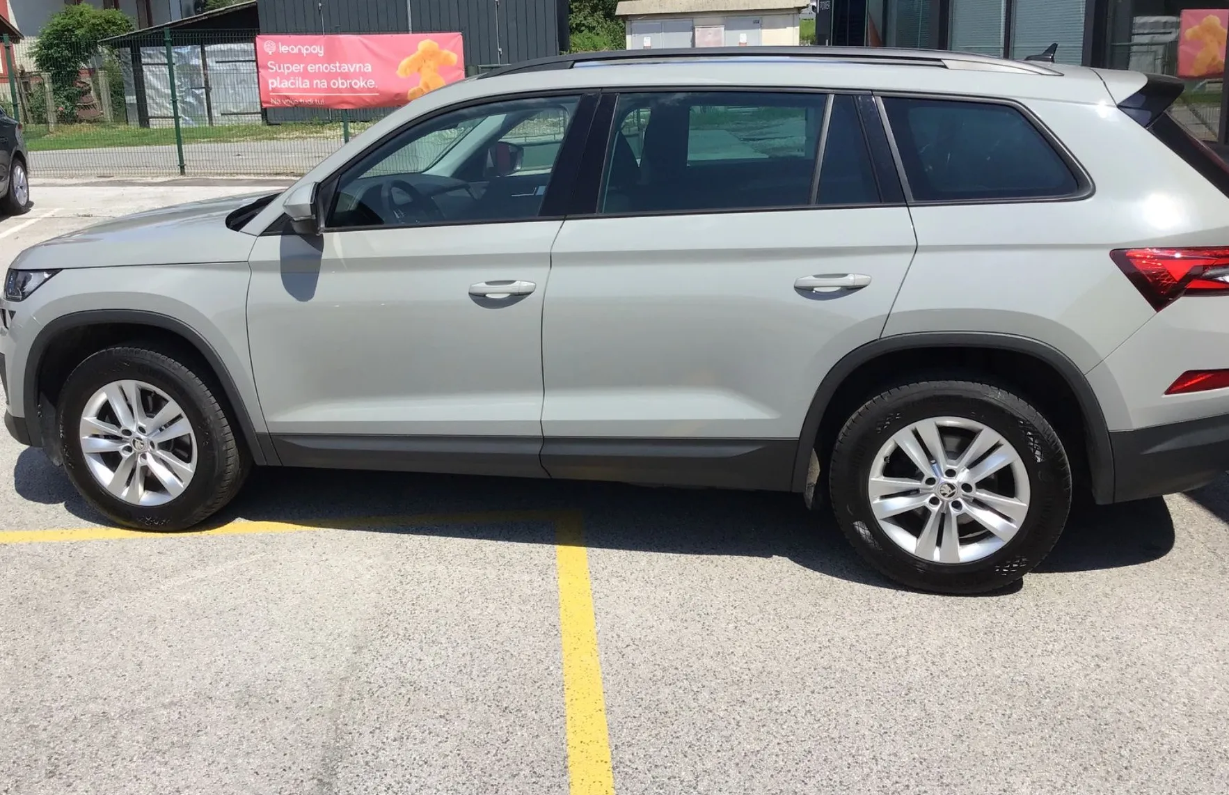 Zunanja slika - Škoda Kodiaq - 2.0 TDI Ambition DSG - 7