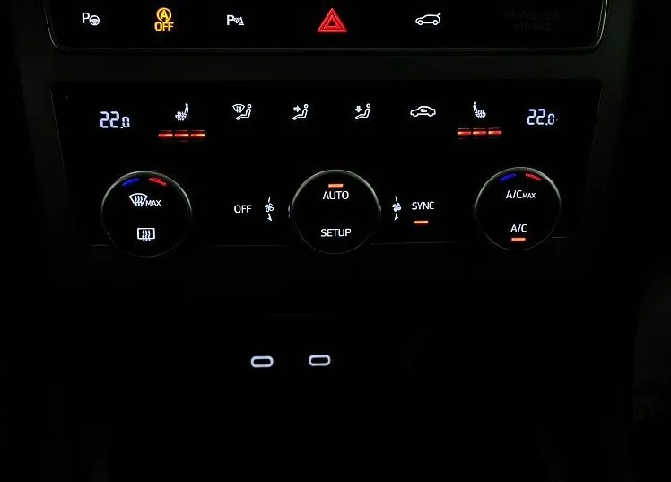 Zunanja slika - Seat Ateca - 2.0TDI-150KM-4X4-DSG-VIRTUAL-FULLED-KAMERA-ACC-18C - 18