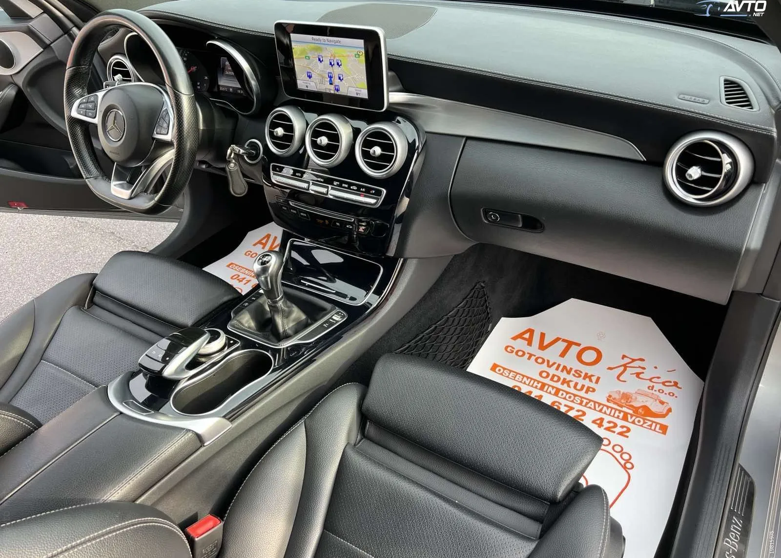 Notranja slika - Mercedes-Benz C-Razred - 200 d-AMG-BI-XENON-LIMO-FULL LED-NAVI-TEMPOMAT-P.. - 11
