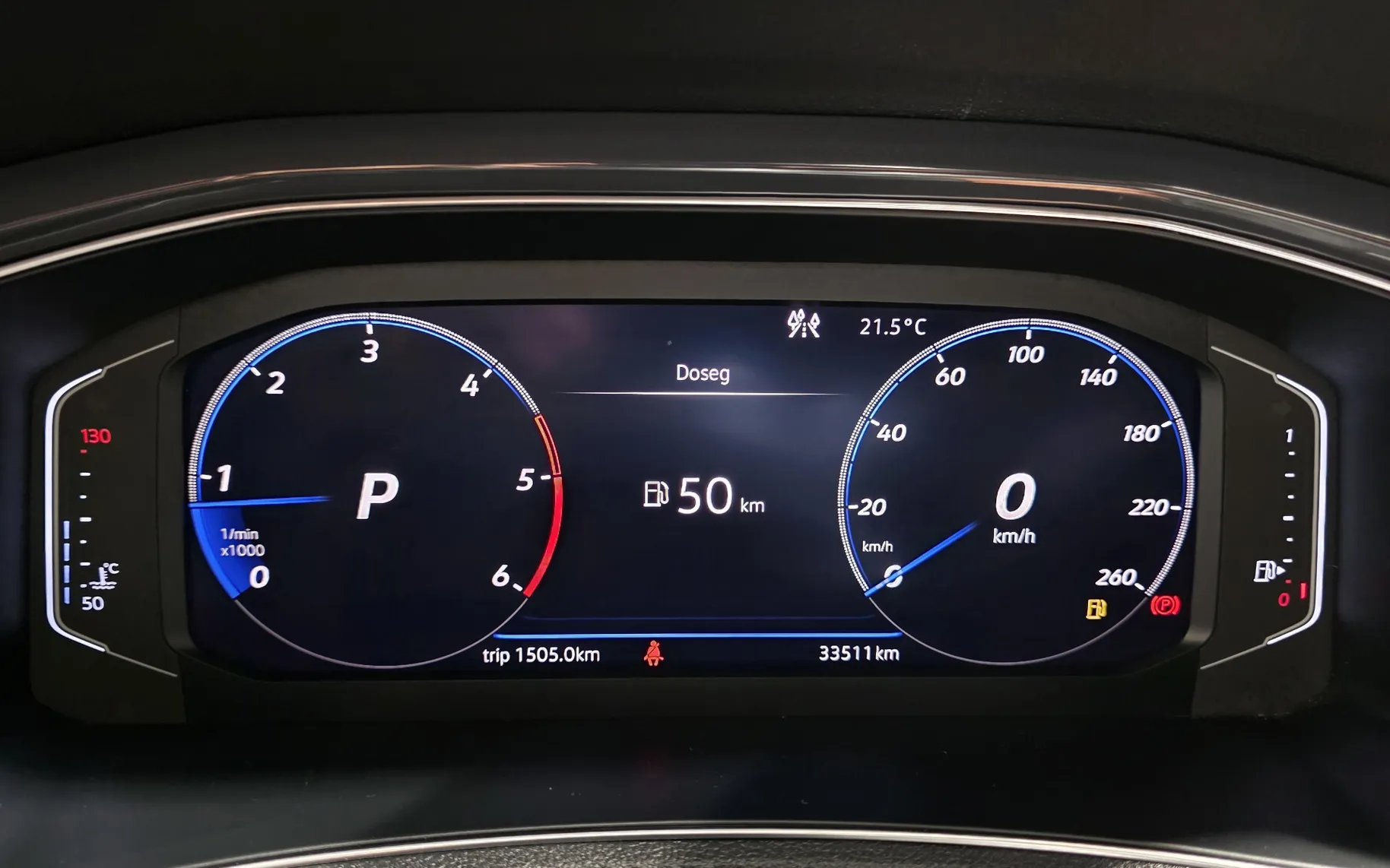 Zunanja slika - Volkswagen T-Roc - 4motion 2,0 TDI BMT Sport DSG 1.LAST SLO ACC LED KAM - 11