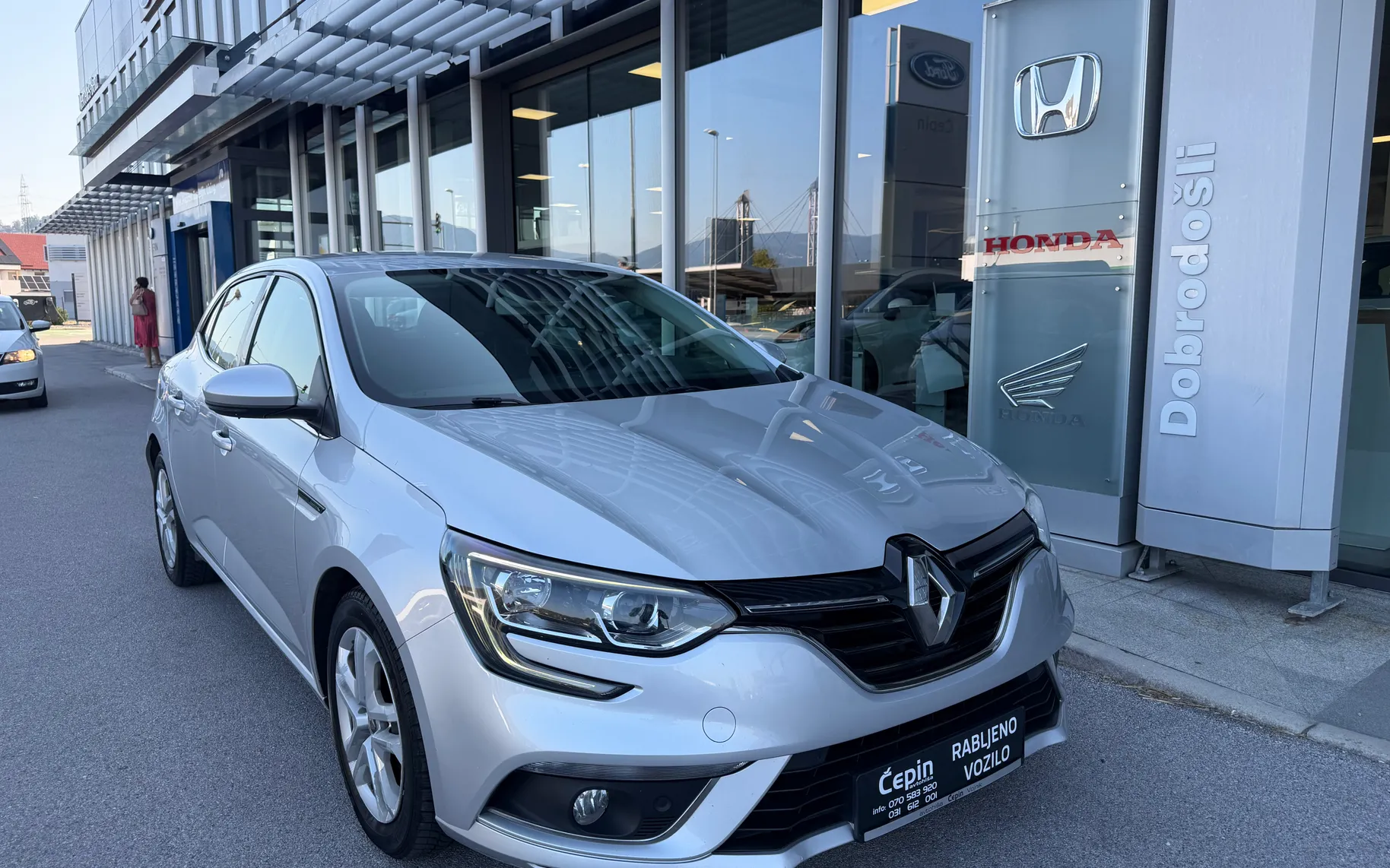 Renault Megane Limousine