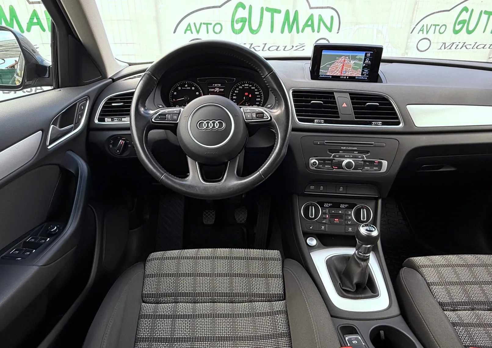 Zunanja slika - Audi Q3 - / 1.4 / TFSI - 8