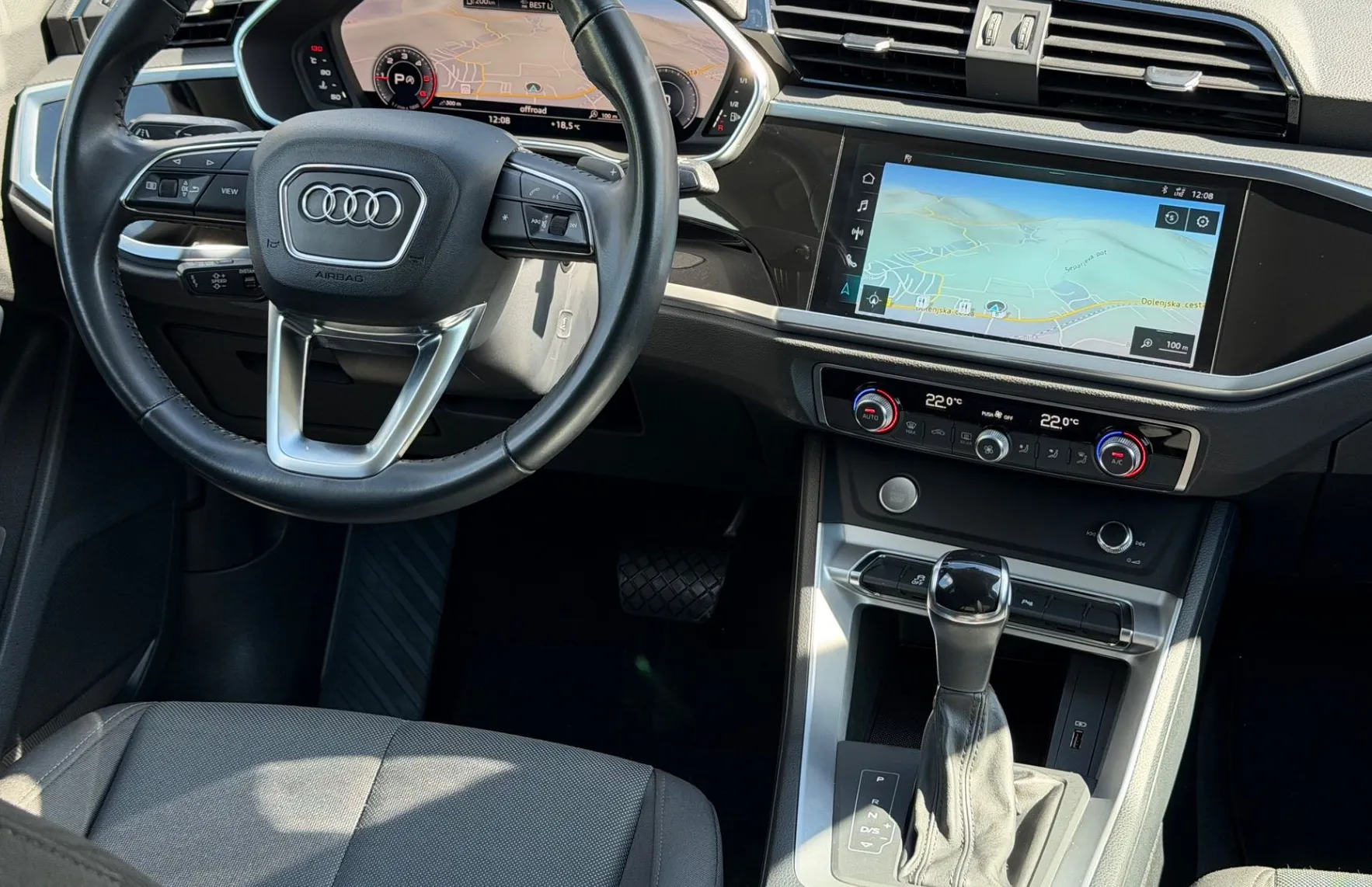 Zunanja slika - Audi Q3 - 35 TDI S tronic |VIRTUAL|KEYLESS|LED|LANE ASS.|F1 - 12