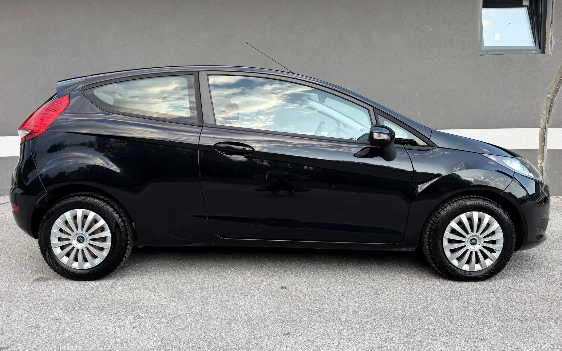 Zunanja slika - Ford Fiesta - Ambiente 1,25 16V - 5