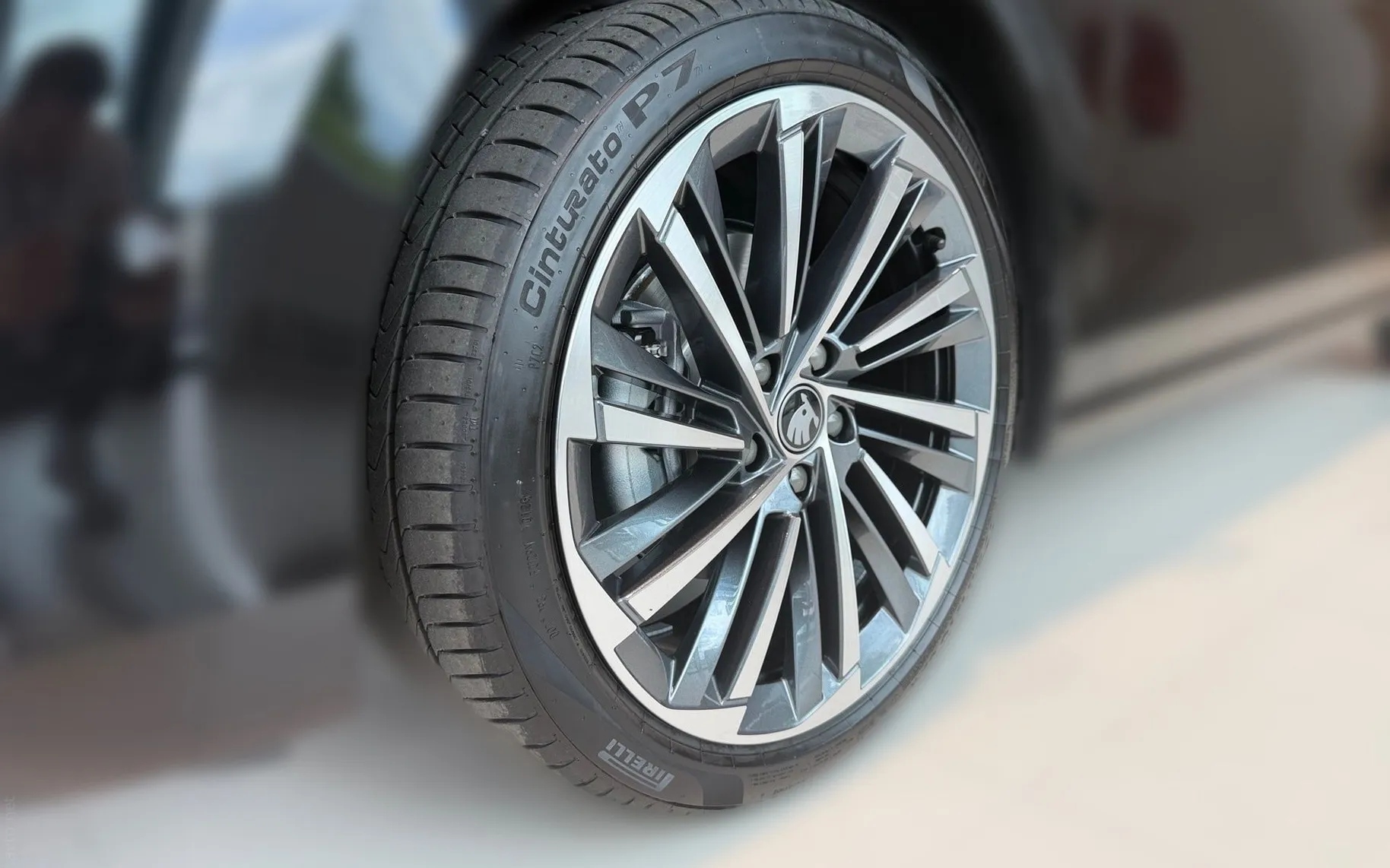 Zunanja slika - Škoda Superb - Combi 2.0 TDI L K DSG - 6