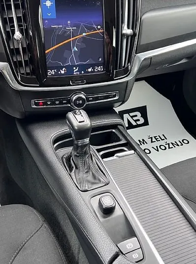 Zunanja slika - Volvo V90 - 2.0D+ACC+FULL LED++NAVI+PDC+KLJUKA+NOVE PNEVMATI.. - 13