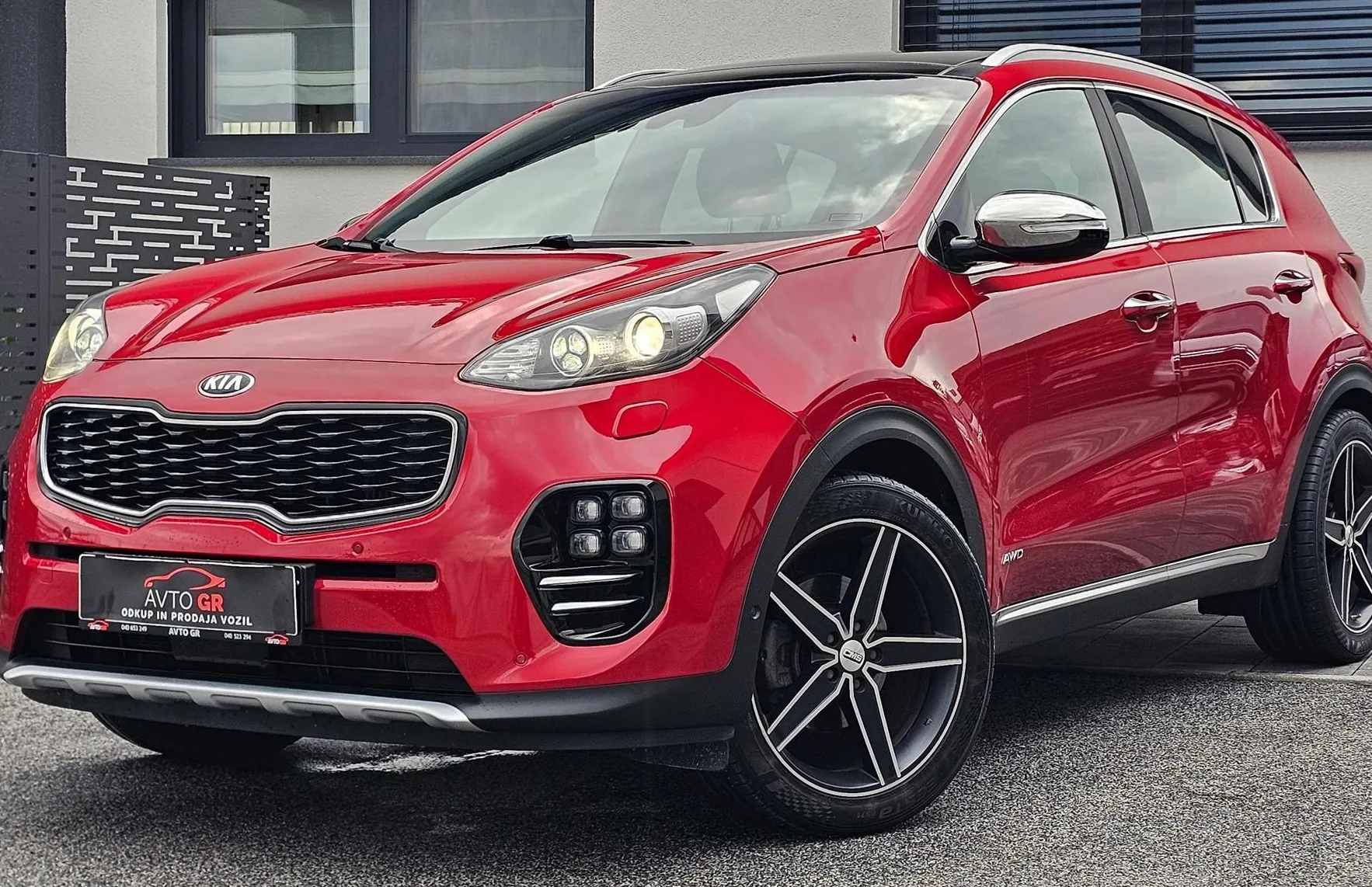 Zunanja slika - KIA Sportage - 4WD 1.6 T-GDI GT-Line Plus DCT-AVT-PANO-KAM.KLJUKA - 2