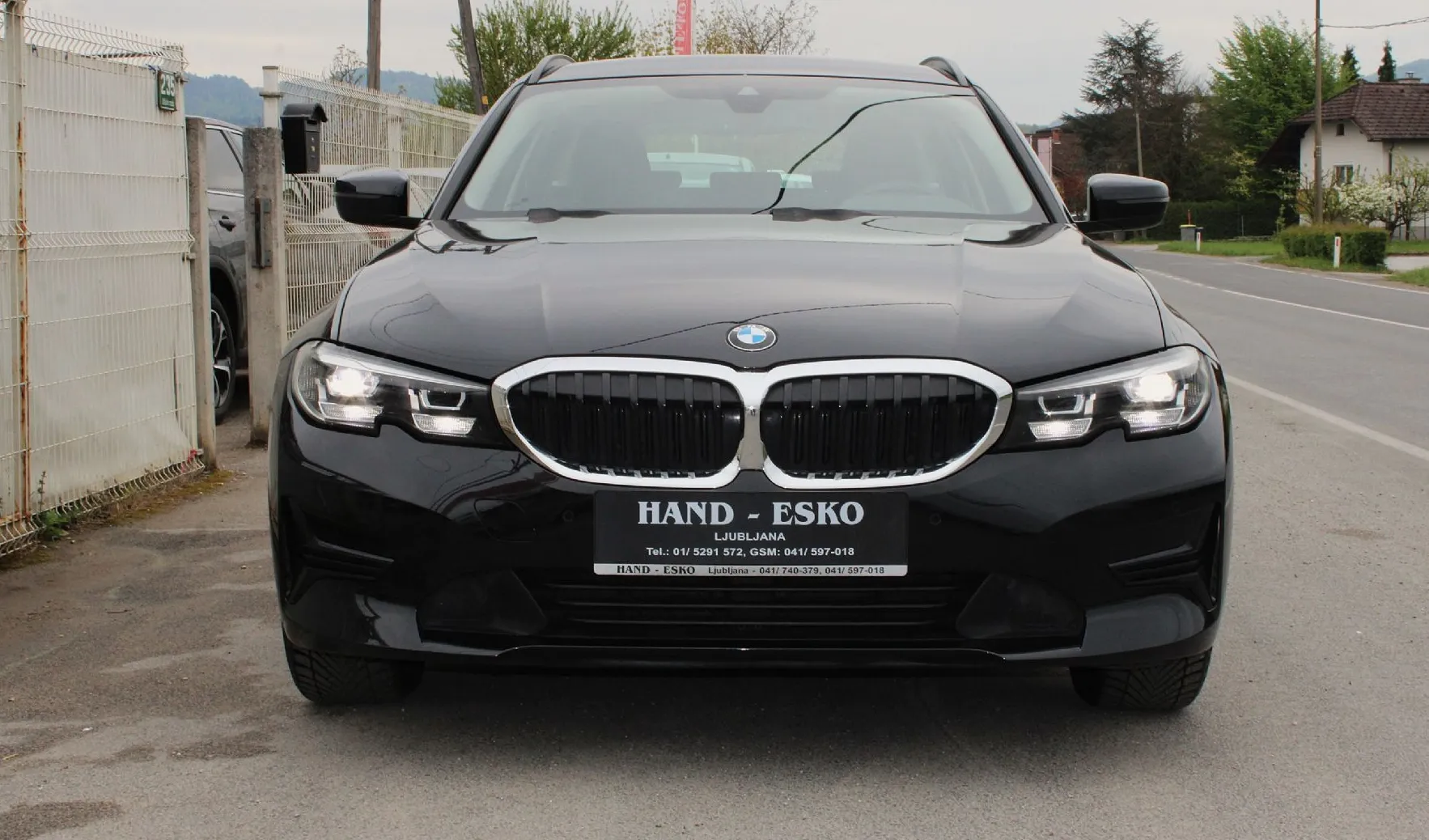 Zunanja slika - BMW Serija 3 - Touring: 318dA Touring Advantage Avt. ALU NAVI PDC LED - 2