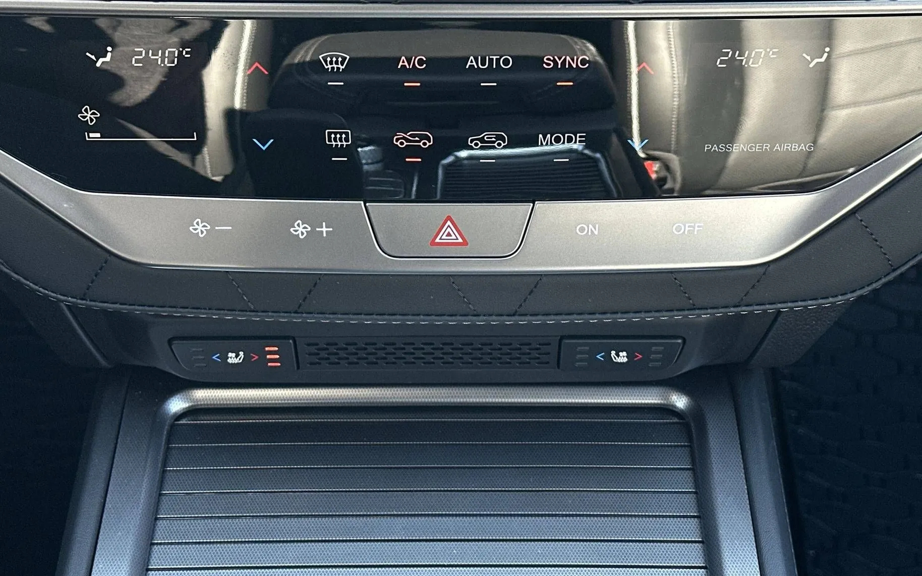 Notranja slika - KG Mobility Rexton - 2.2 XDI LIMITED+ 4x4 AT - 18
