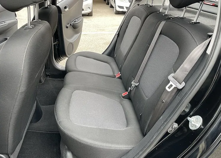 Zunanja slika - Hyundai i20 - 1.2 CVVT LIFE °POTRJENA SERV. KNJIGA° - 9