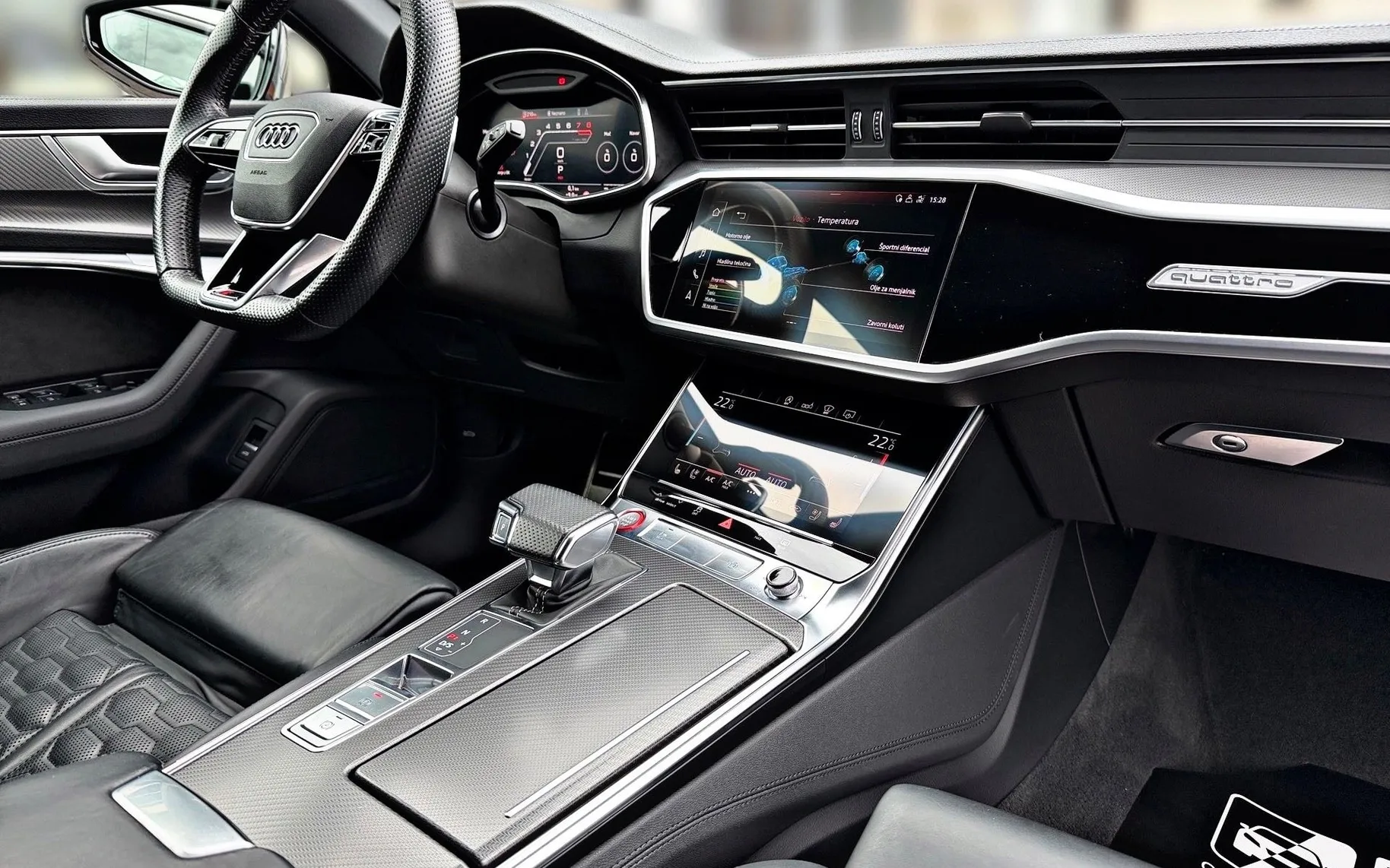 Notranja slika - Audi RS6 Avant - RS6 TFSI Q-ACC-NARDO-LASER-HEAD UP-360KAM-BANG-2 - 12