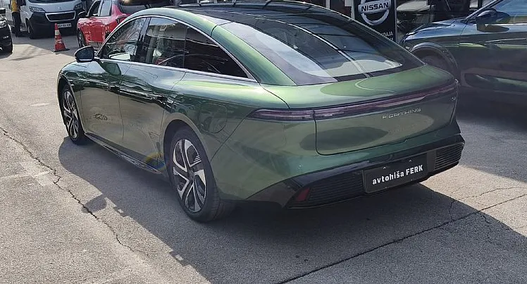 Zunanja slika - Forthing S7 - ZALOGA - 8