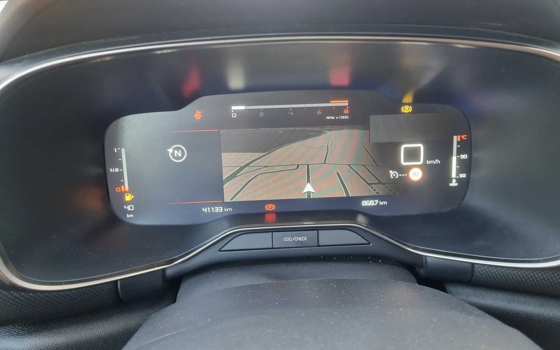 Zunanja slika - Citroën C5 - Aircross 1.2 PT Plus - MALO KM - POTRJENA SERVISNA KNJIGA - 3