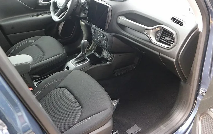 Zunanja slika - Jeep Renegade - 1.5 T4 DCT7 e-Hybrid  Summit - 6