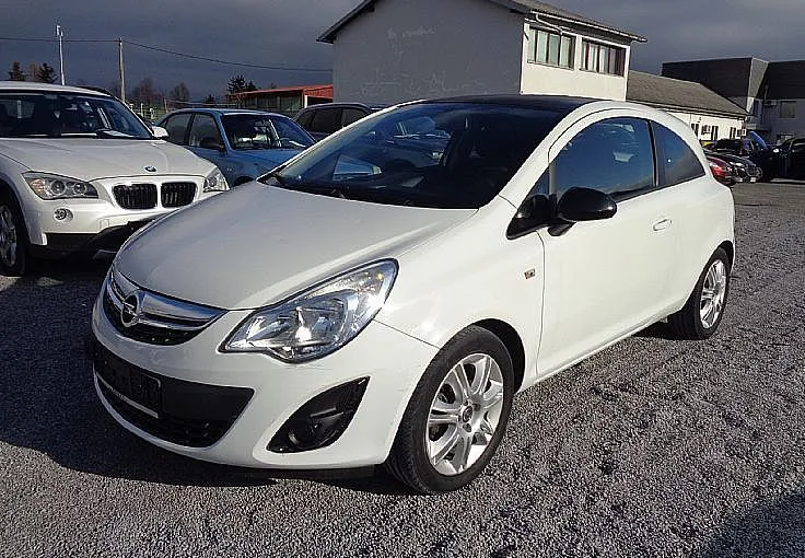 Zunanja slika - Opel Corsa - Color Edition 1.4 16V -SAMO 96.000km -BERI OPOMBE - 1