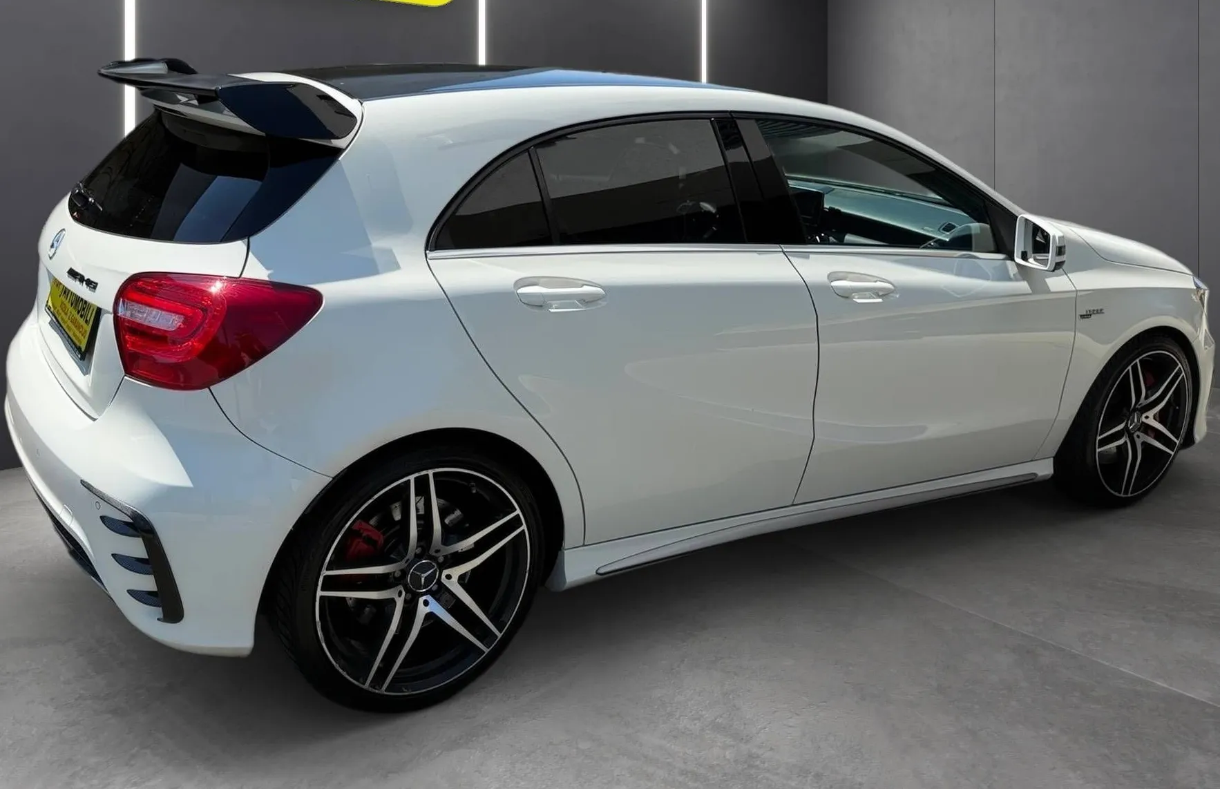 Zunanja slika - Mercedes-Benz A-Razred - 45 AMG 4MATIC XENON NAVI PDC TEM ŠPORTNI IZPUH - 7