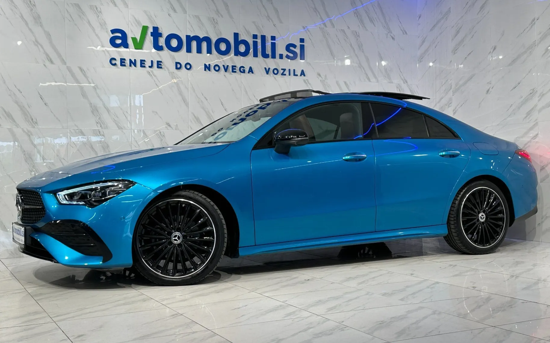 Zunanja slika - Mercedes-Benz CLA-Razred - 180d |AMG|Pano|Facelift|360K|Memory|HUD|Burmester| - 2