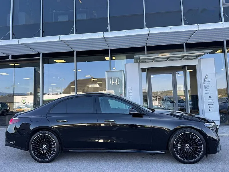 Zunanja slika - Mercedes-Benz E-Razred - 220D-AMG-LINE-DISTRONIC-PANORAMA-LED-PREMIUM-TOP - 4