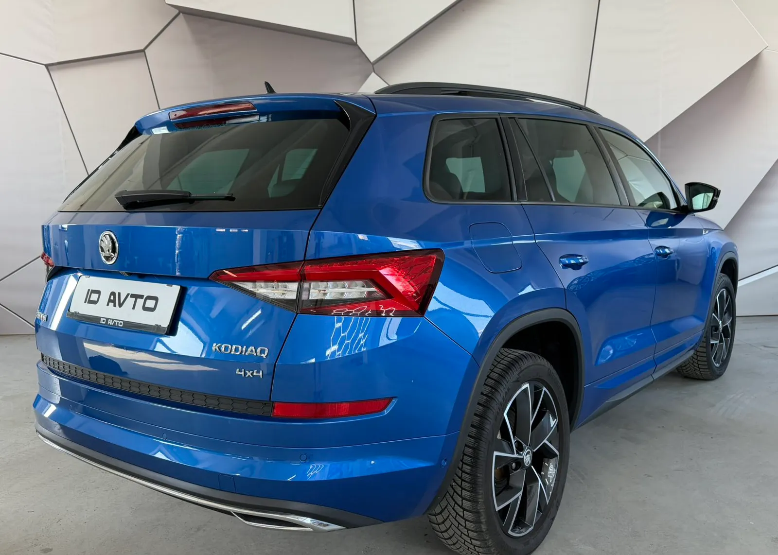 Zunanja slika - Škoda Kodiaq - 4x4 2,0 TDI L&K DSG - 3
