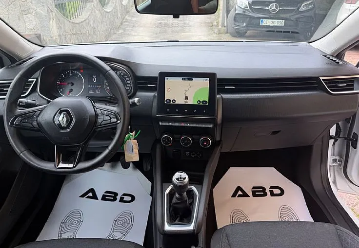 Zunanja slika - Renault Clio - 1.5 Dci 1.LASTNIK SPORT NAVI TEMP LETNO JAMSTVO - 9