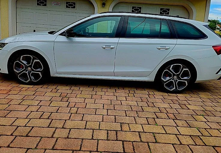 Zunanja slika - Škoda Octavia - 2.0 TDI RS DSG+ALU19+MATRIX+ACC+HEADUP+KLJUKA - 2