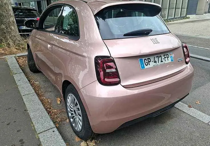 Zunanja slika - Fiat 500 - E 23.8 kWh PACK CONFORT - ODLIČEN - 4