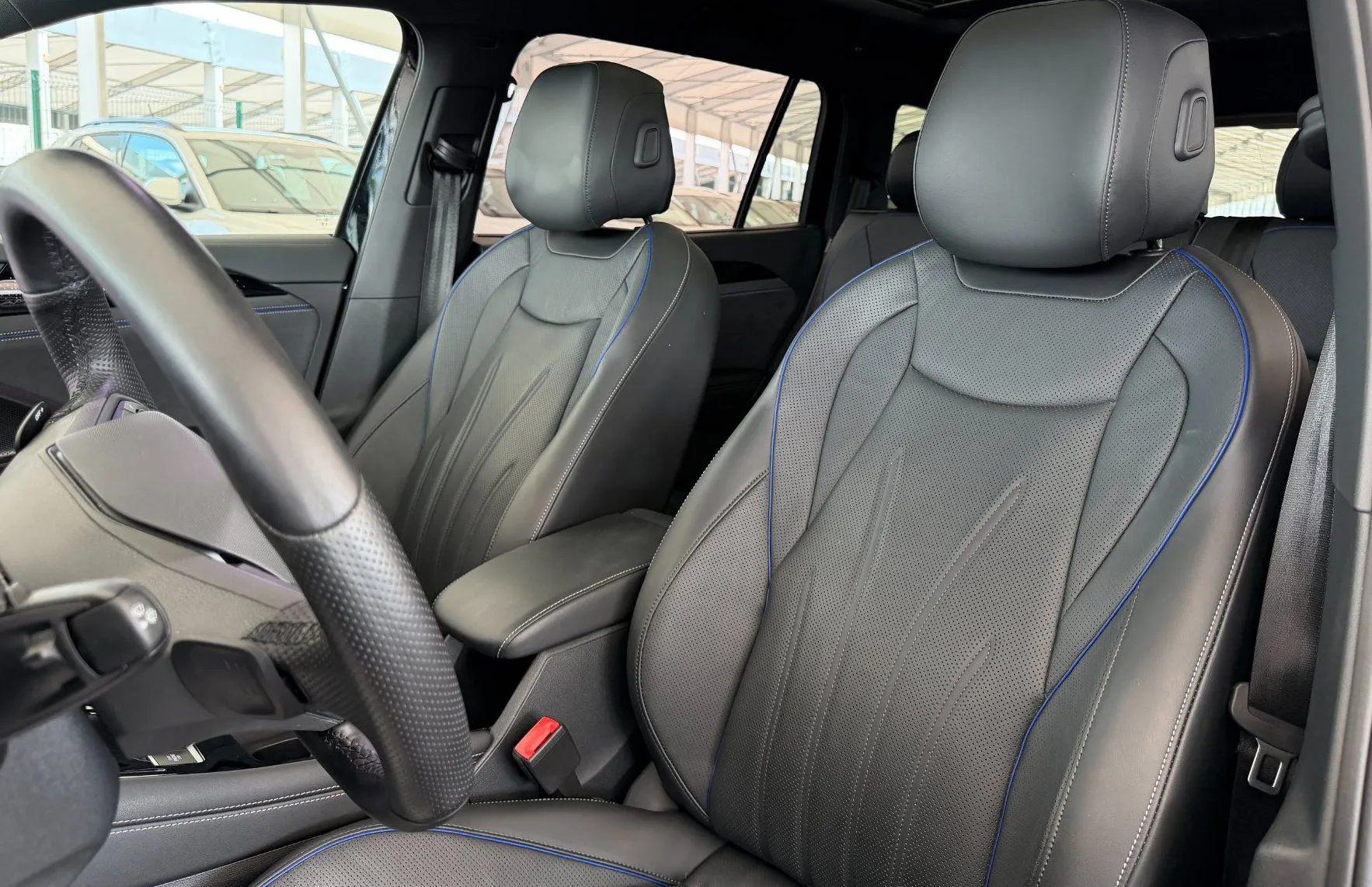 Zunanja slika - Volkswagen Tayron - 4JOY 2.0TDI DSG 4M|SLO|1.LAS.|PANO|7SEDEŽEV|360 - 10