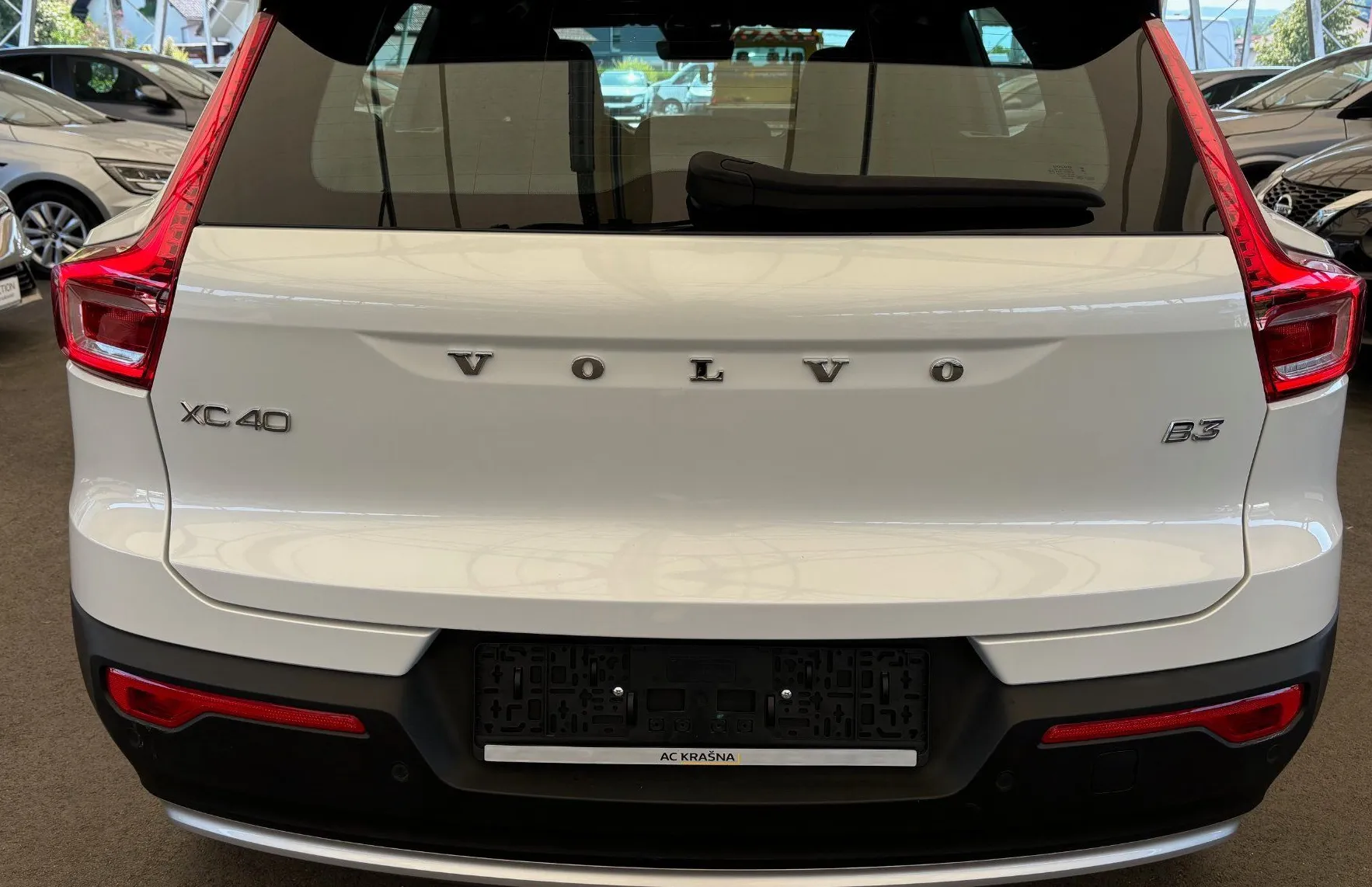 Zunanja slika - Volvo XC40 - B3P Nordic Core Avt. - 5