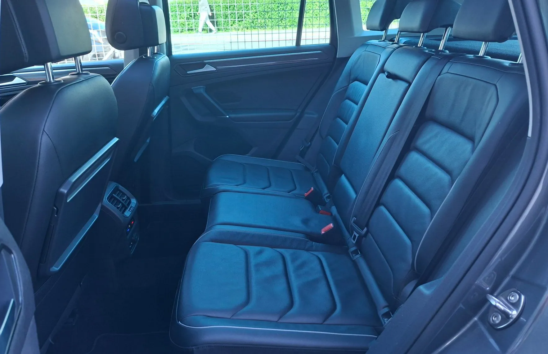 Zunanja slika - Volkswagen Tiguan - 4motion 1.4 TSI Highline DSG - 13