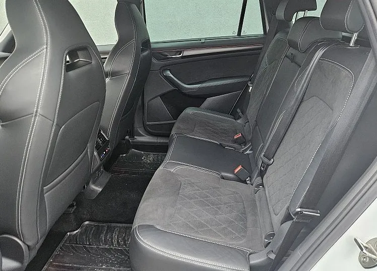 Zunanja slika - Škoda Kodiaq - Sportline 2.0 TDI 110kW 4X4 DSG - 7