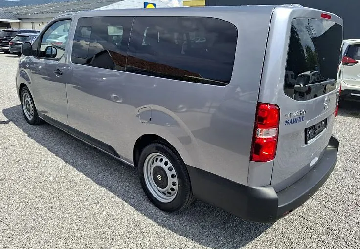 Zunanja slika - Opel Zafira - vivaro 2.2 diesel avtomatik - 9 SEDEŽEV - 4