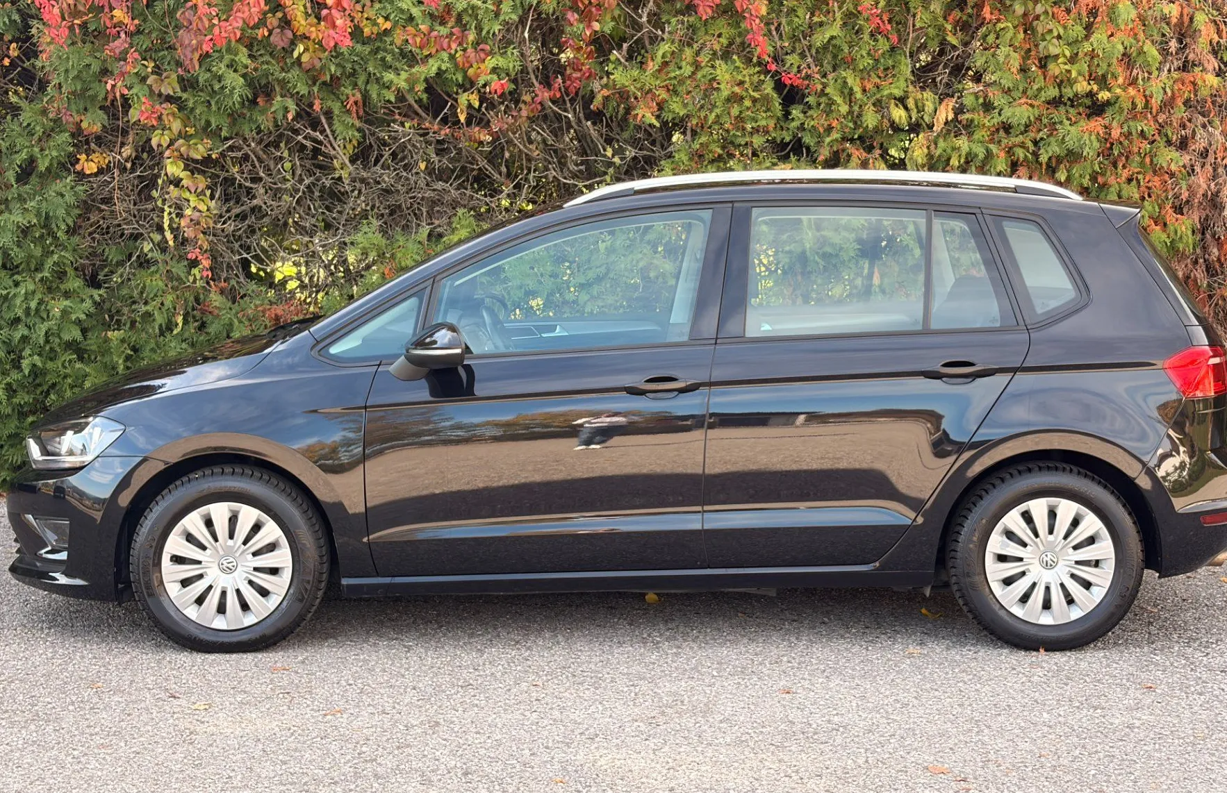Zunanja slika - Volkswagen Golf - Sportsvan 1.6 TDI BlueMotion Comfortline 110 - BREZ POLOGA - 5