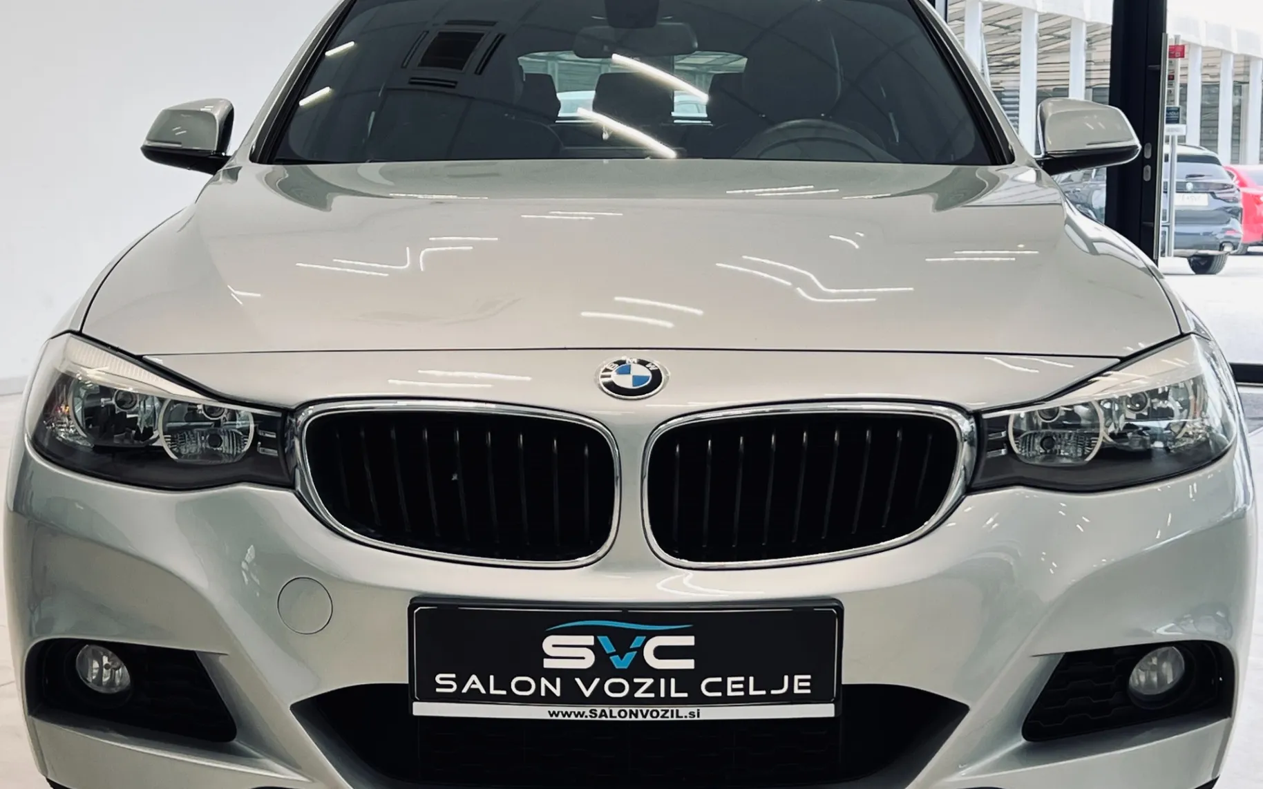 Zunanja slika - BMW Serija 3 - 318d-M-PAKET-AUT - 2